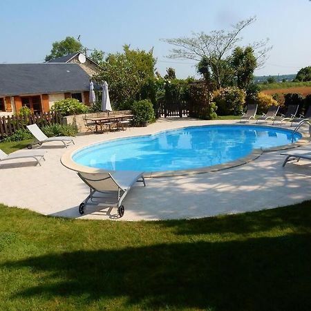 3 Self-Contained Gites With Pool And Games Room Saint-Georges-de-Noisné Extérieur photo
