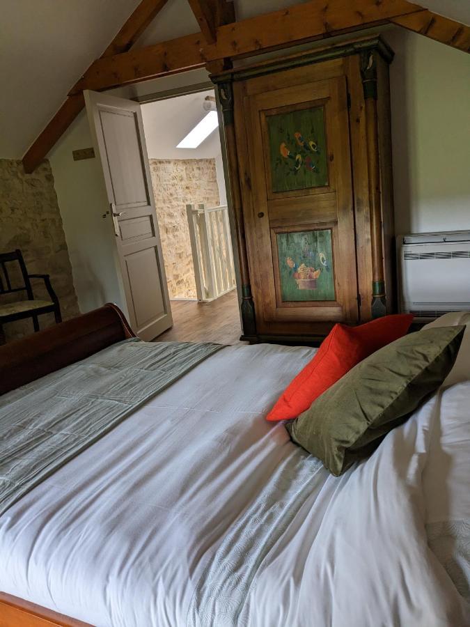 3 Self-Contained Gites With Pool And Games Room Saint-Georges-de-Noisné Extérieur photo