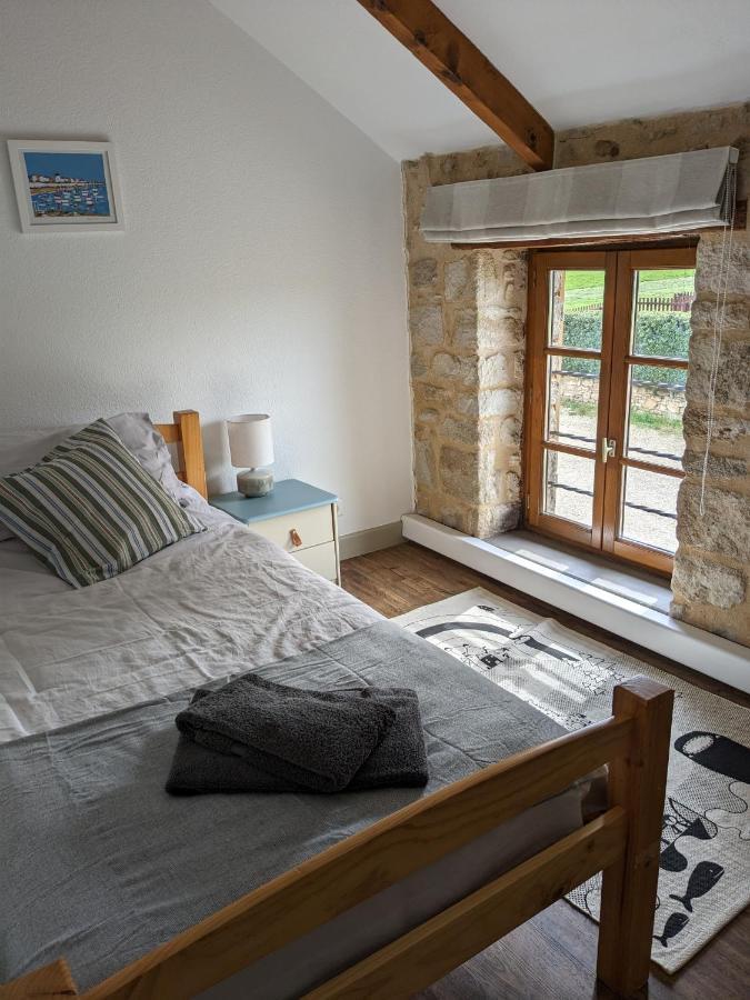3 Self-Contained Gites With Pool And Games Room Saint-Georges-de-Noisné Extérieur photo