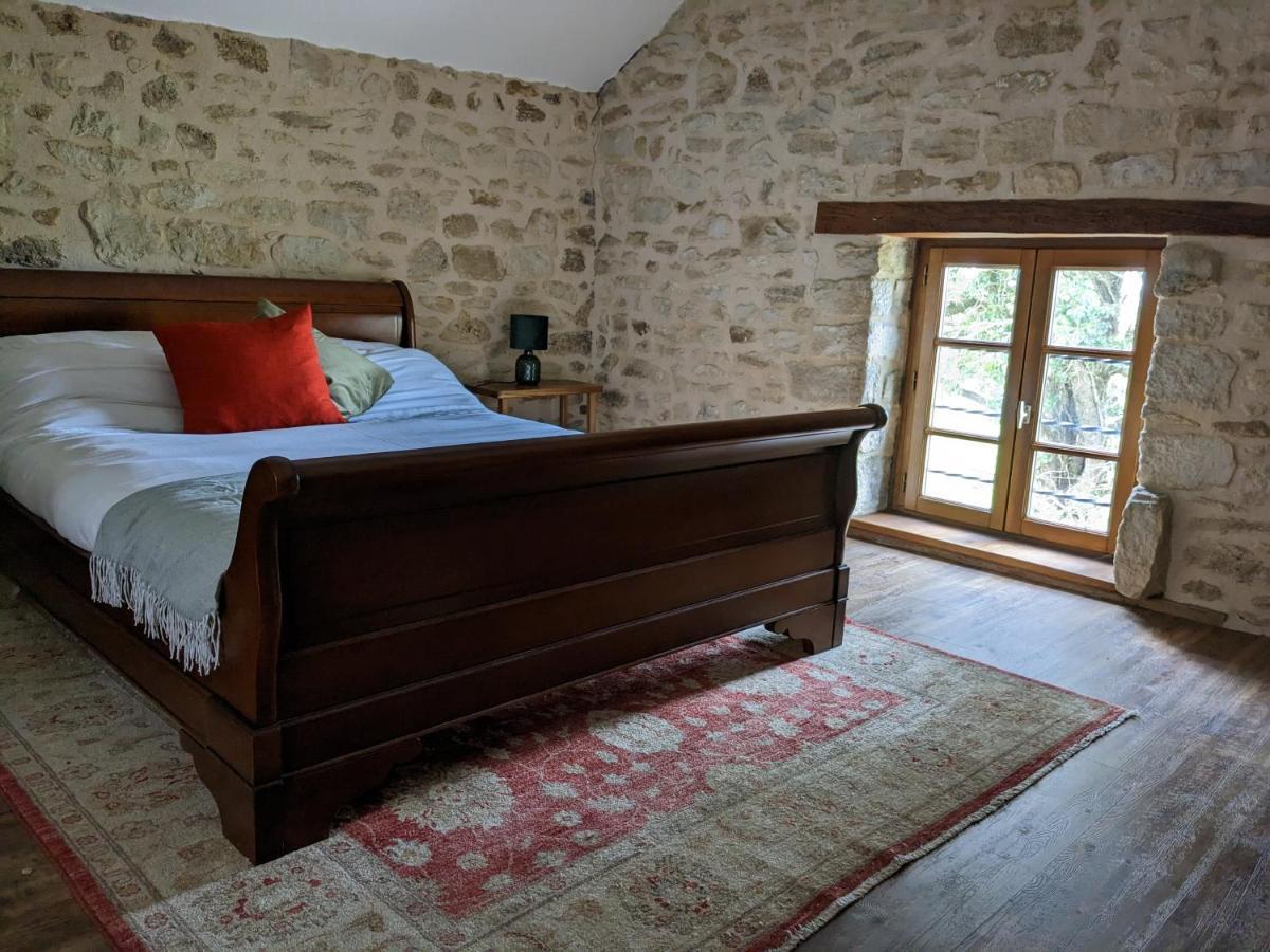 3 Self-Contained Gites With Pool And Games Room Saint-Georges-de-Noisné Extérieur photo