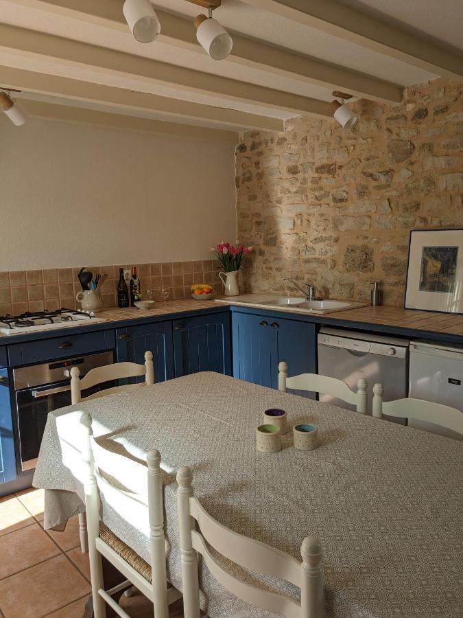 3 Self-Contained Gites With Pool And Games Room Saint-Georges-de-Noisné Extérieur photo