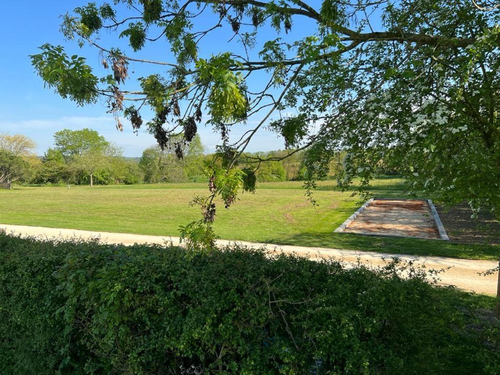 3 Self-Contained Gites With Pool And Games Room Saint-Georges-de-Noisné Extérieur photo